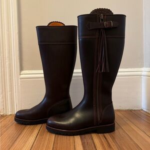 Penelope Chilvers: Long Tassle Boot-Conkers
never worn